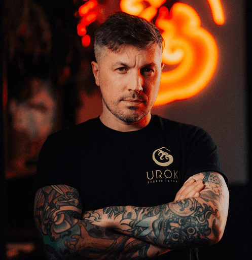 Marcina Łukasiewicza założyciela studio tatuażu uroki styl japoński